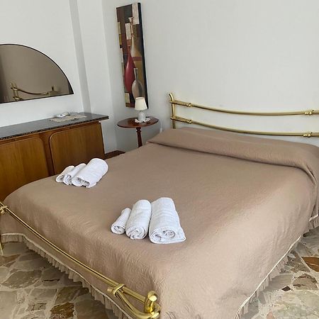 Dolce Sicily A 2Km Dal Centro Lejlighed Palermo Eksteriør billede